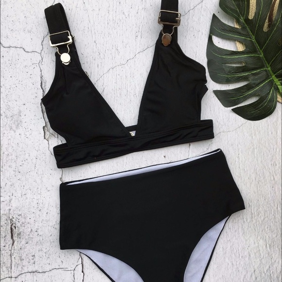 'Peyton' Bikini Set - Picture 2 of 2